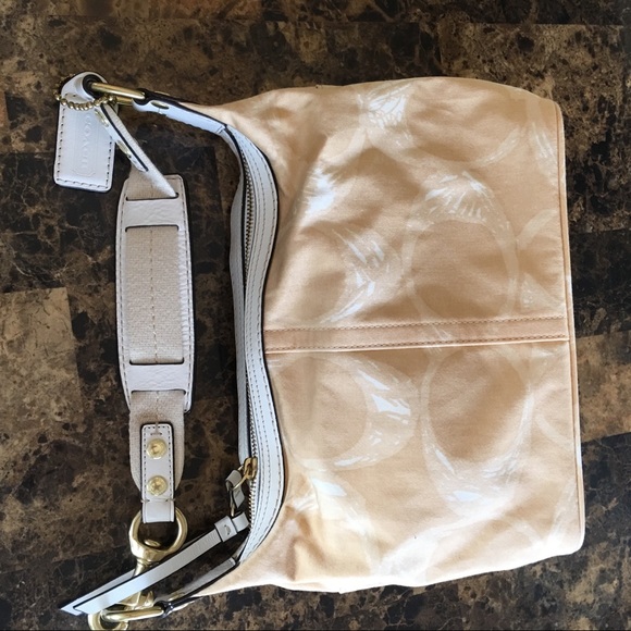 Coach bag 🌸💕😊 - Picture 3 of 6